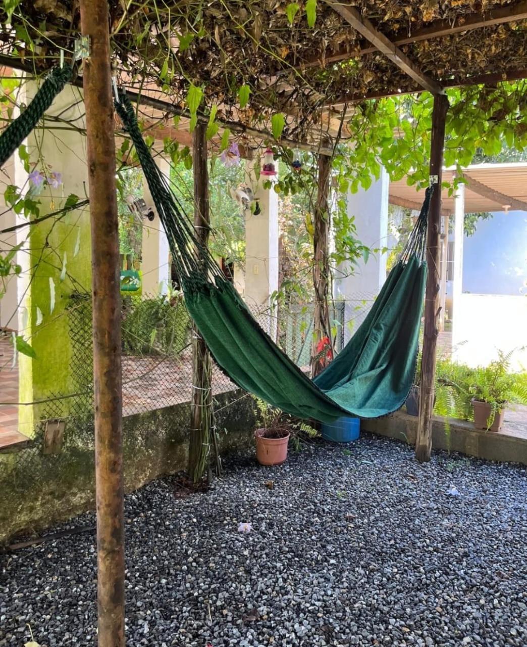 Chacara Completa Com Piscina ,2 Quartos, 20 Pessoas Itariri Exterior foto